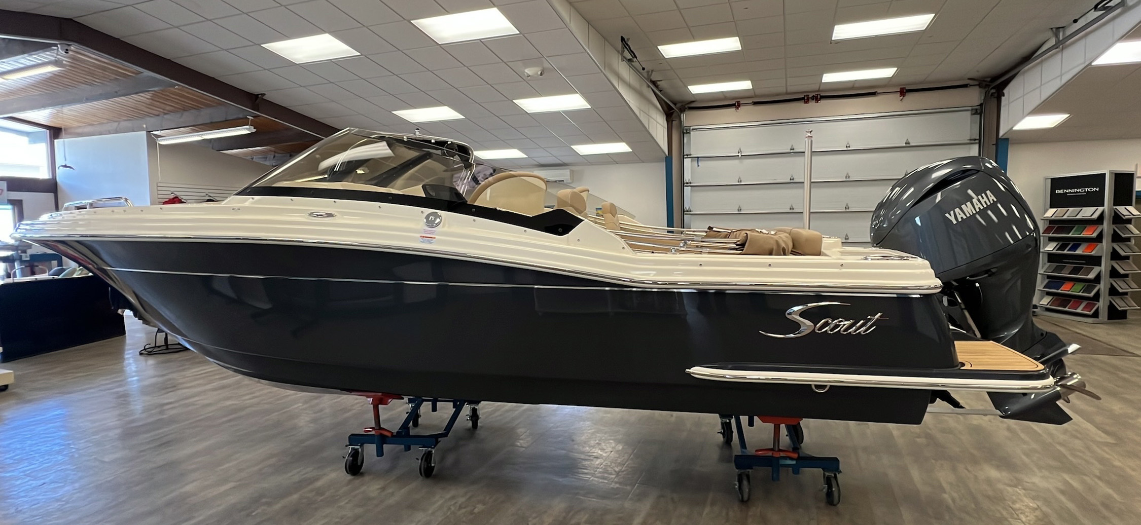 2025 Scout 215 Dorado - Shark Gray